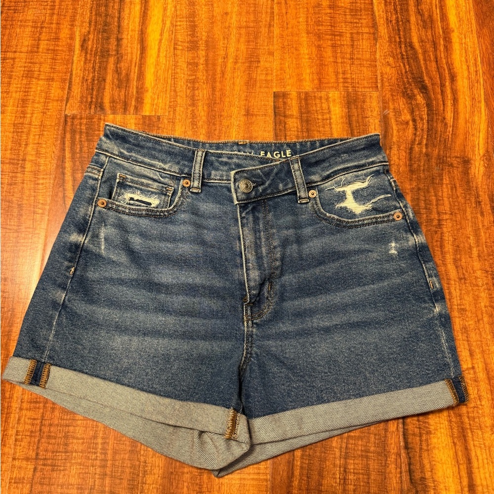 🌊Buy 2 get 1 Free 🌊 American Eagle Outfitters Mom Short